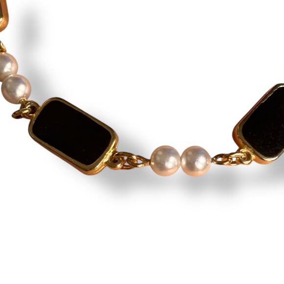 Gold Black Rectangle Stone Bracelet With Faux Pearls Toggle Clasp Classic - Picture 2 of 6
